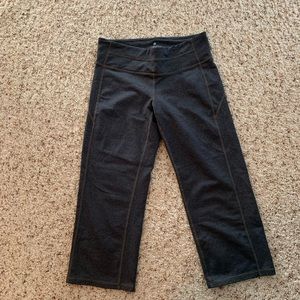 Athleta dark gray capris